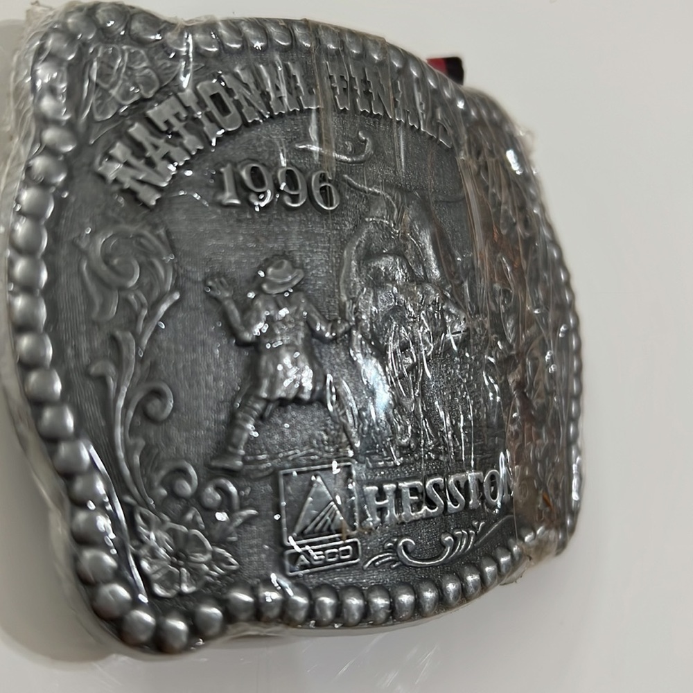 1996 Hesston National Finals Rodeo Belt Buckle NEW NFR Pewter Vintage - Picture 3 of 4
